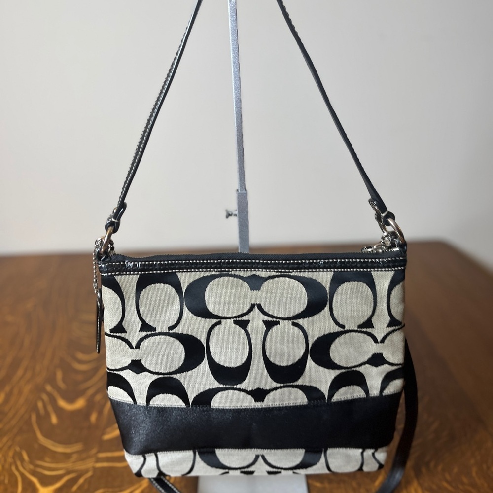 Coach Signature C Black and Gray with Black stripe Convertible Shoulder Bag - Picture 2 of 13